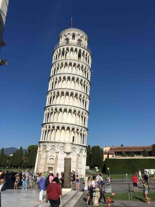 Vacanze sulle colline Toscane ad un passo dal mare Orciano Pisano Esterno foto
